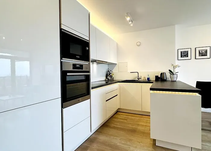 Fantastic Cathedral View Apartament Kolonia